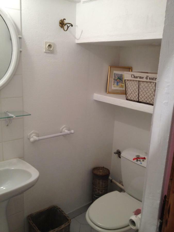 La Douce Heure Bed & Breakfast Мужен Екстериор снимка